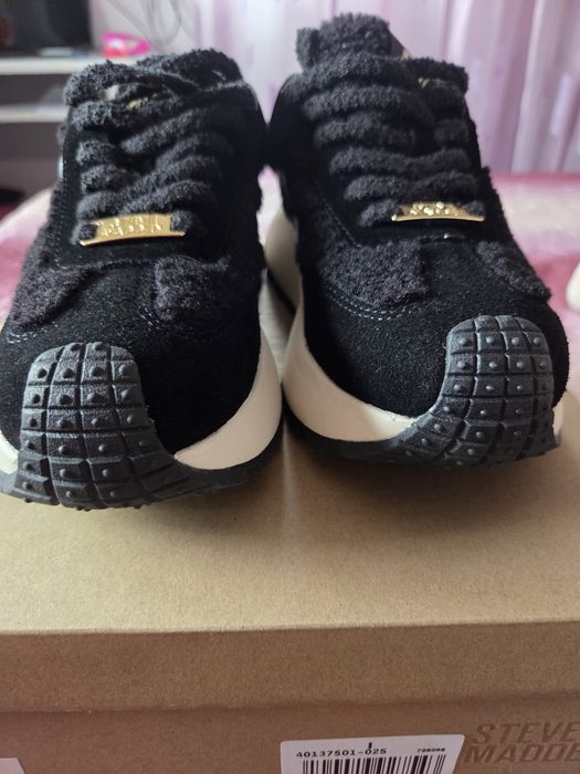 Дамски обувки " Steve madden"