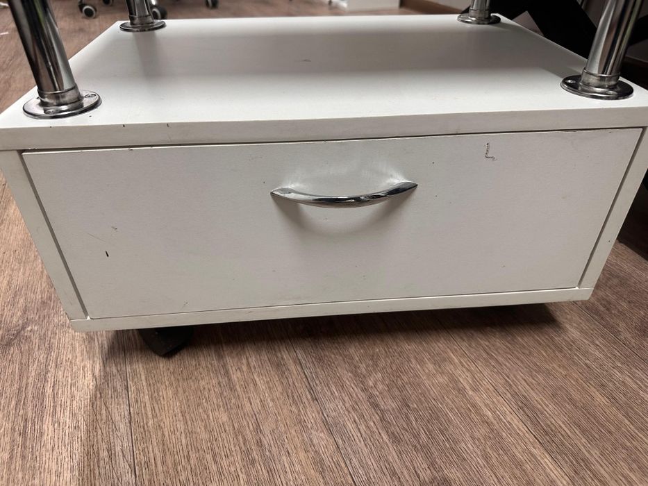 Продам этажерка помощник