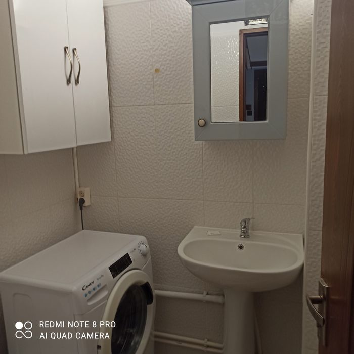 Proprietar închiriez apartament 3 camere Vitan mall, unmobilat,utilat,renovat modern 80 m fără comision 650 euro