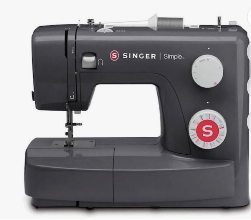 Masina de cusut Singer 3223GY Gri