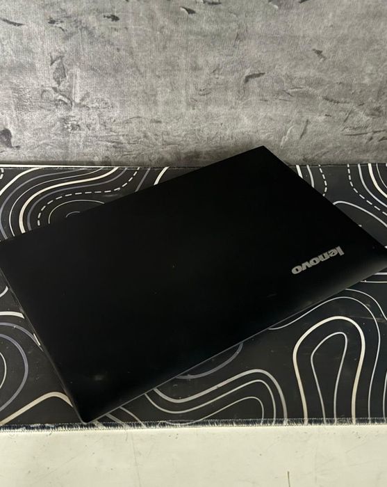 Lenovo IdeaPad 100S в нормальном состоянии