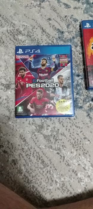 Playstation 4 pro 2 tb