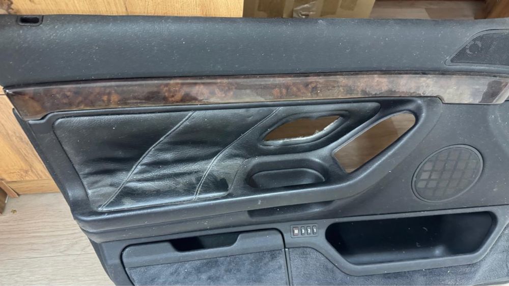 Дверные карты на бмв BMW e38