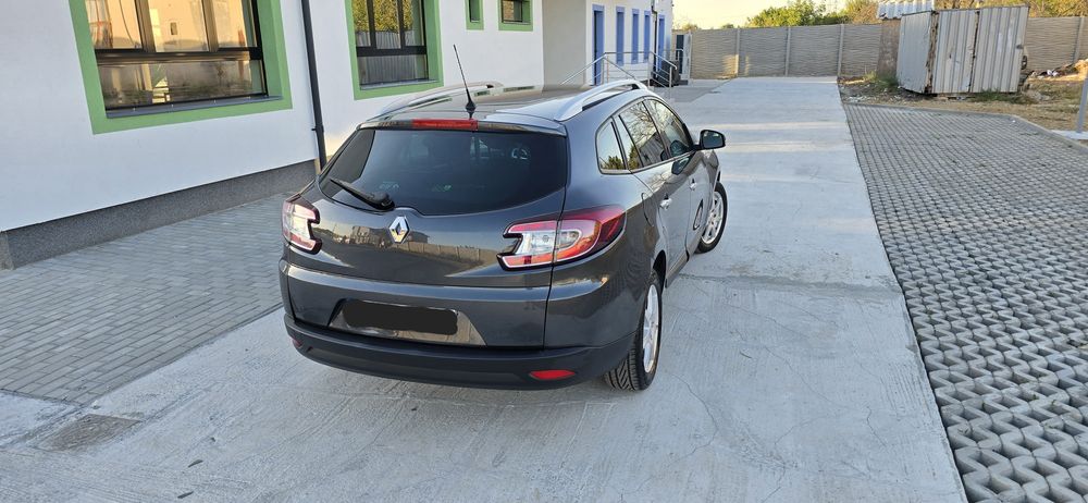 Vând Renault Megane