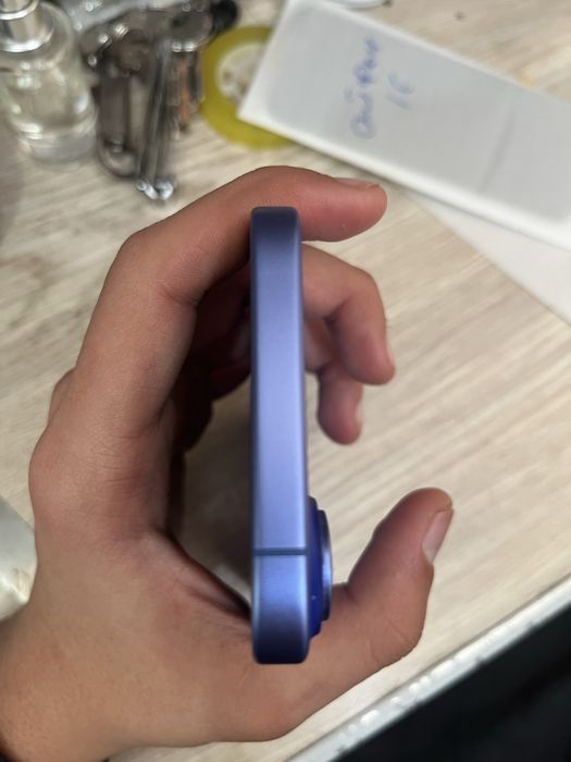 Iphone 16 ideal aybi kichkina holi bor