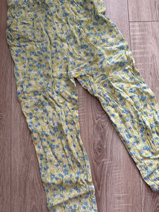 Продам детские вещи
