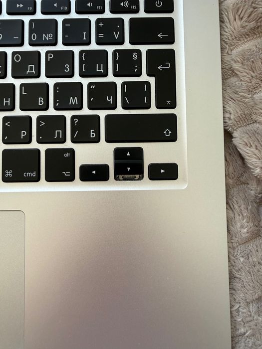 Apple MacBook Air 13 (2017)