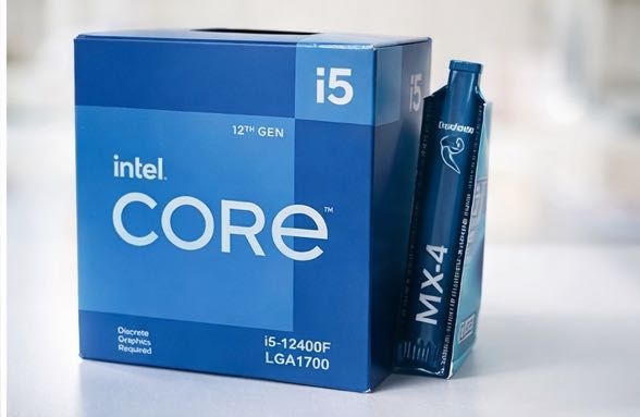 Procesor Intel Core i5-12400F + cooler + pastă termală MX-4 – folosit