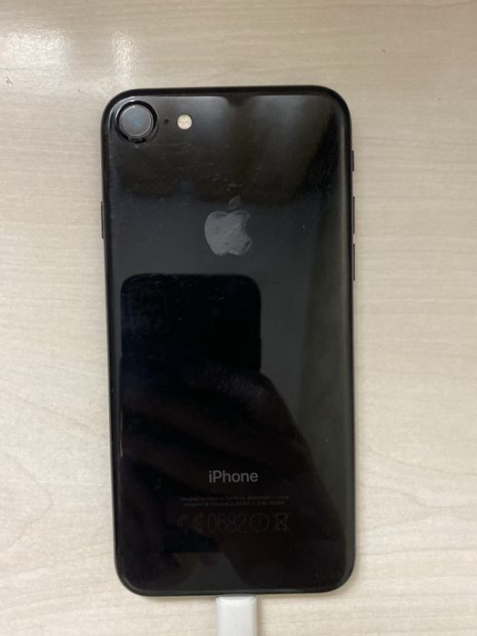 iPhone 7, 32 гб.