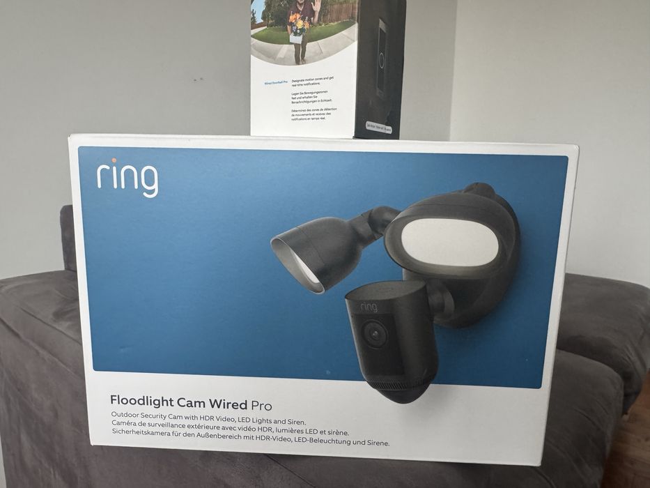 RING Wired Doorbel PRO si Floodlight CAM Wired PRO