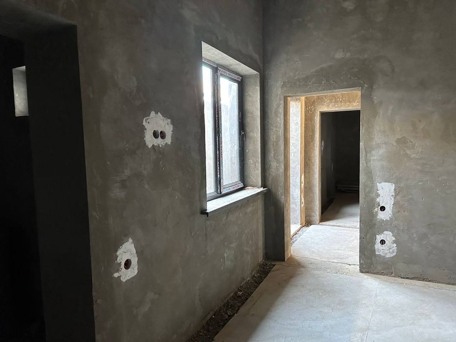 Продается дом, ТошМИ пост, Тутзор