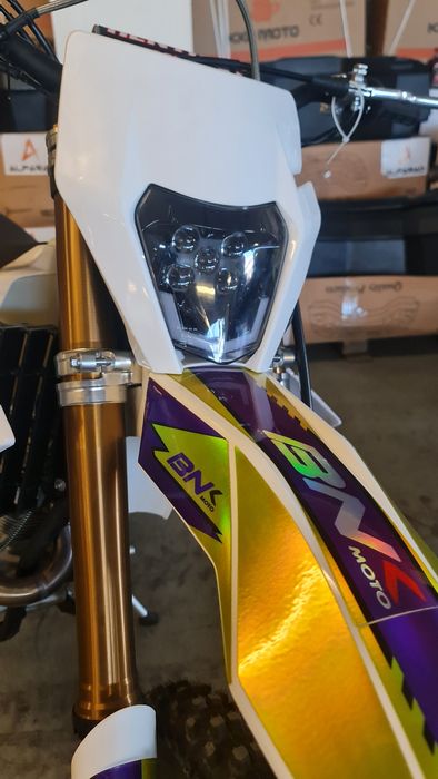 Motocross Cross Enduro 300cc Injectie BNK Nou E-Start 21/18inch Bord