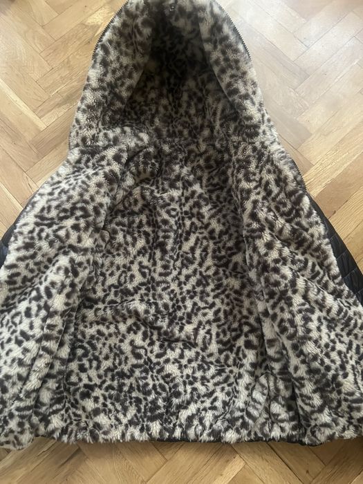 Яке с две лица и качулка