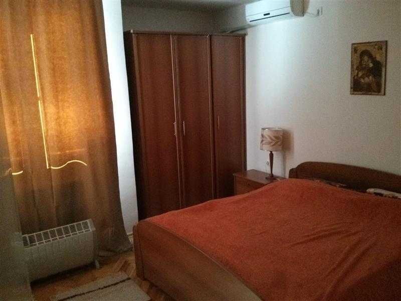 Дава се под наем Двустаен апартамент в Бургас, Братя Миладинови - 56 кв.м за 178.5 € - Снимка #3