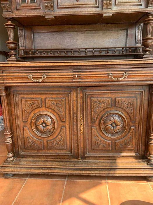 Уникално красив старинен шкаф,скрин,бюфет(Масив)-19 век