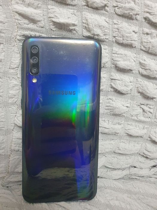 Samsung Galaxy A50 4/128GB Black Gray Original Igravoy Holati Yaxshi