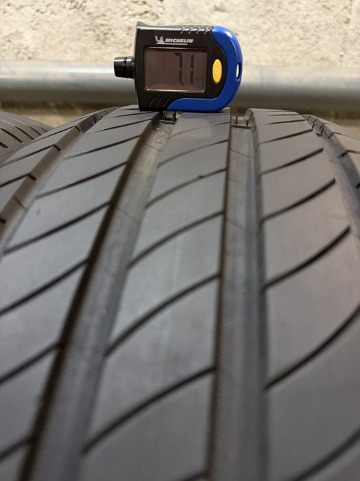 235/50/19 Michelin 4 бр дот21