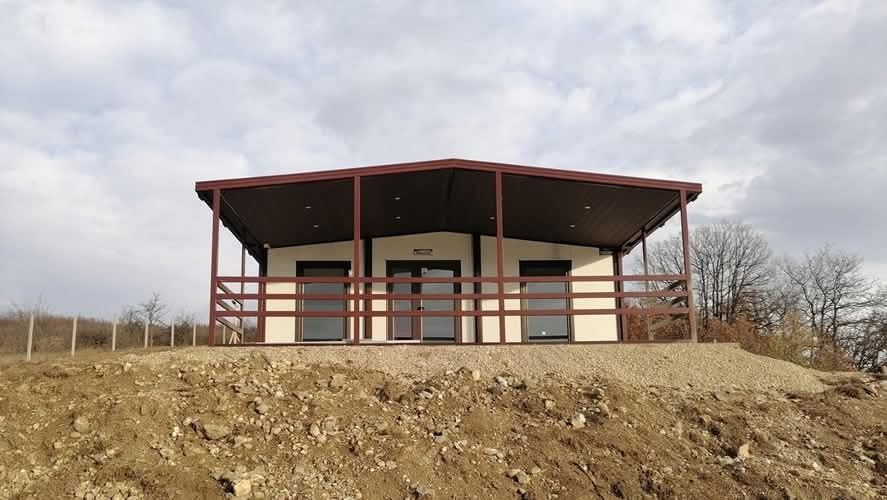 Vand case din containere modulare 6.5 x 7m