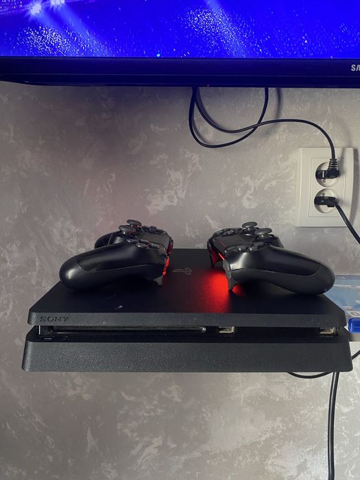 Playstation 4 Slim 1 Tb