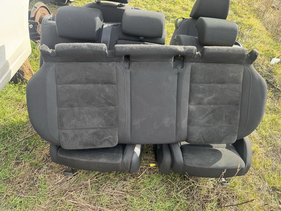 Салон за Голф 6 ( две врати )