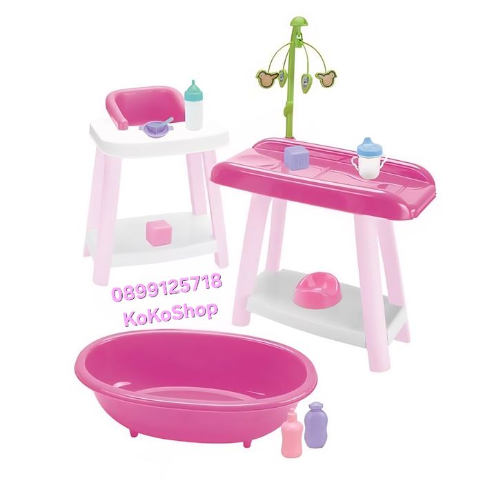 Комплект за кукла бебе-стол за хранене,маса за повиване,гърне и вана