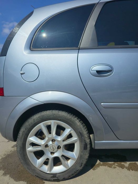 Opel Meriva 1.6 газ/бензин автомат