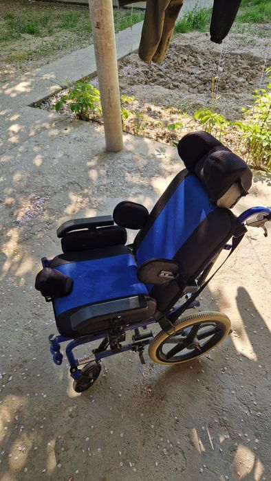 Инвалидский коляска