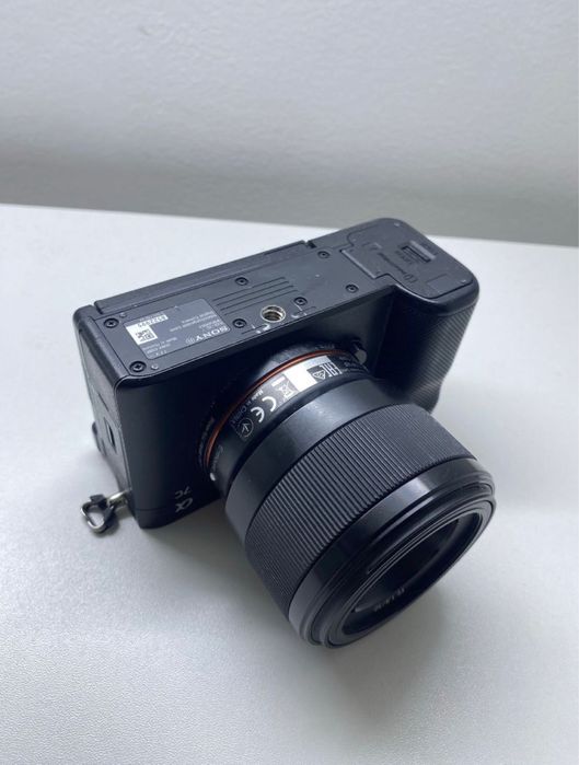 Продам sony a7c 50мм 1,8