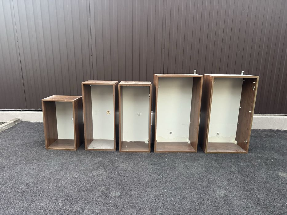 Кухонные шкафы подвесные