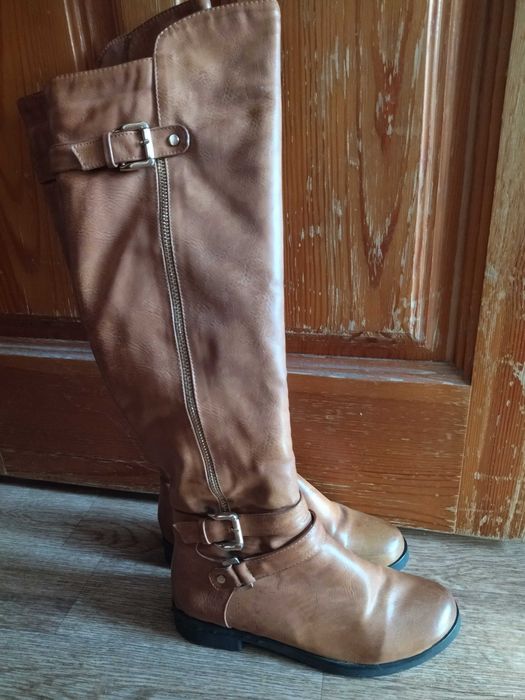 Сапоги деми новые