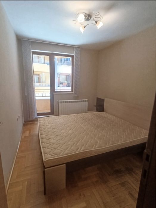Продава тристаен лятно кино Тракия