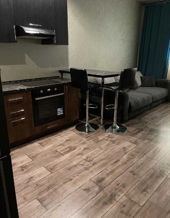 В аренду дом кв помесячно