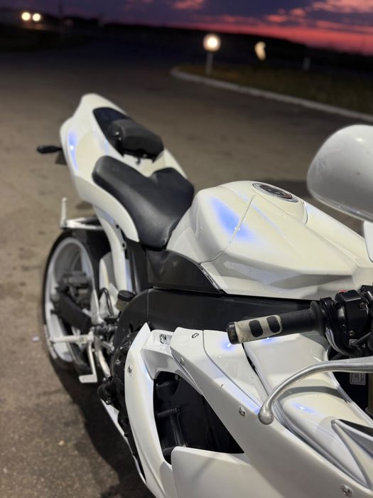 Yamaha R1 RN12 2005 180cp