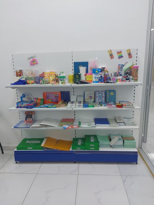 Стеллаж для торговли