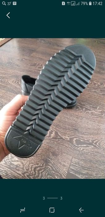 Женская коженная обувь