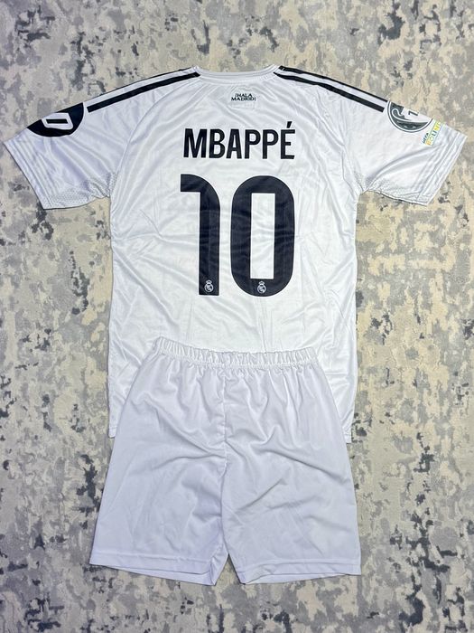 Compleu fotbal copii Real Madrid - Mbappe