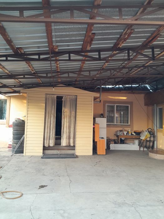 Дом с мебелю 6 соток