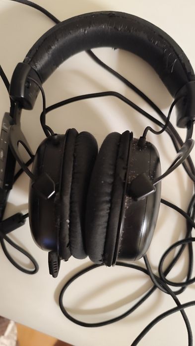 Продам наушники hyperx cloud