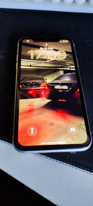 Iphone 11 128 g сеть слабый