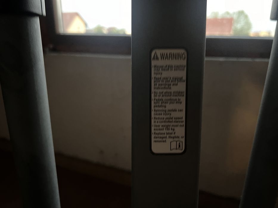 Vand bicicleta eliptica aproape noua