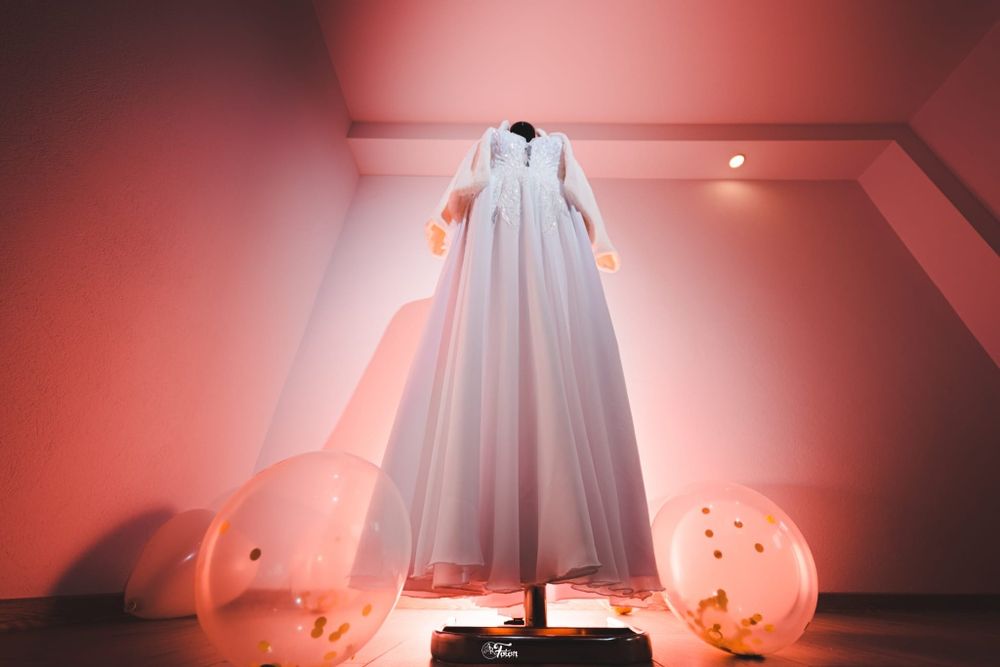 Rochie de mireasa l-xl corset facuta la comanda