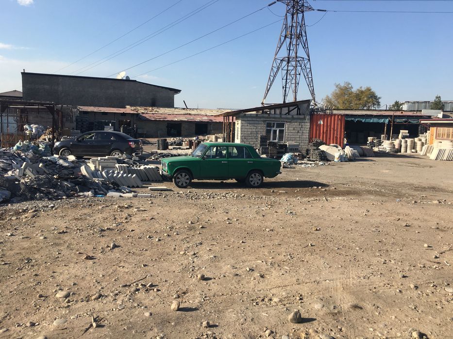 Продаю базу 1,7 га бетонка