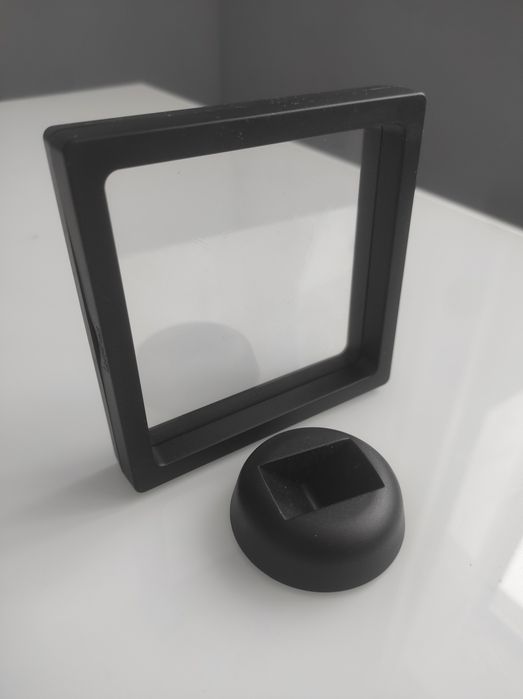 Рамка (подставка) для монет черная