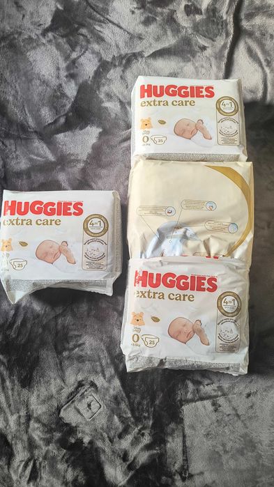 Памперси - пелени,гащички Huggies и Pampers,следродилни гащи