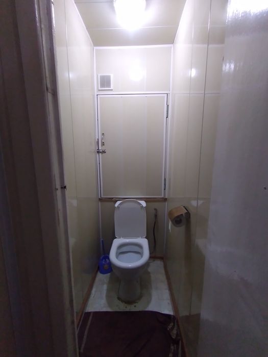 Sergeli 4 1/4/5 uy sotiladi