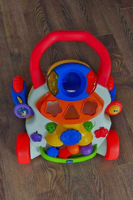 Проходилка за бутане Chicco