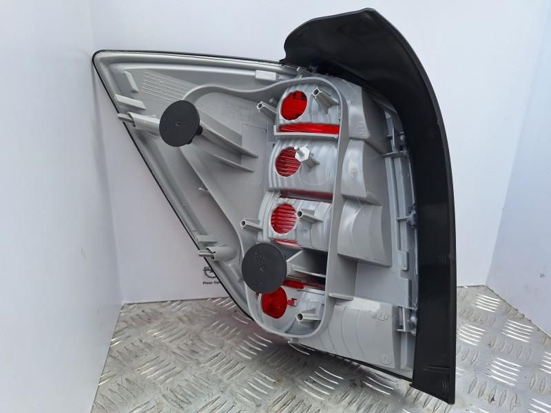 Stop aripa dreapta Opel Astra H facelift