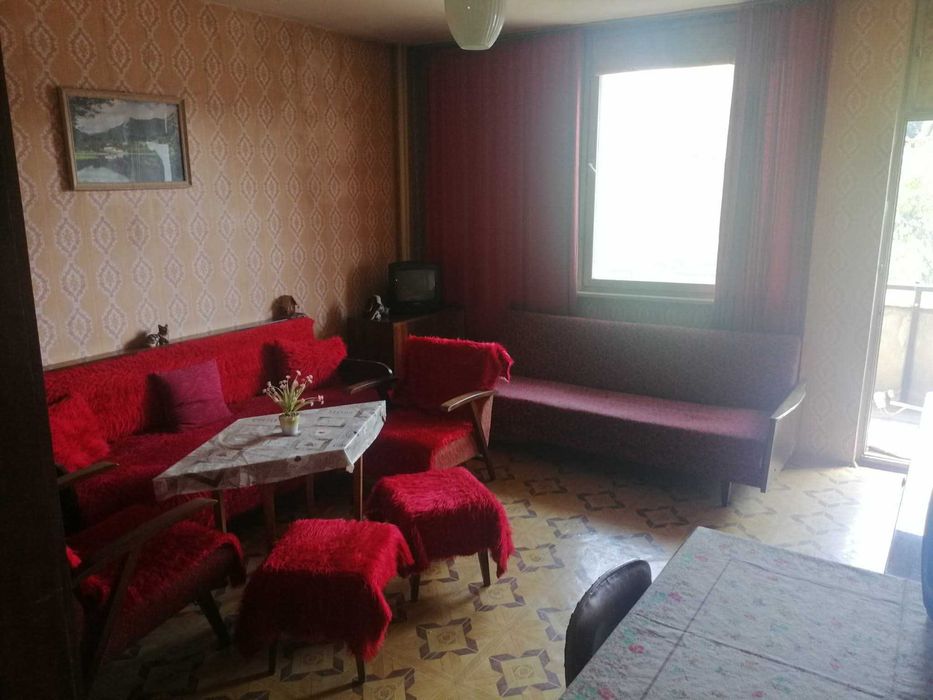 Тристаен апартамент, 80кв.м, Идеален център