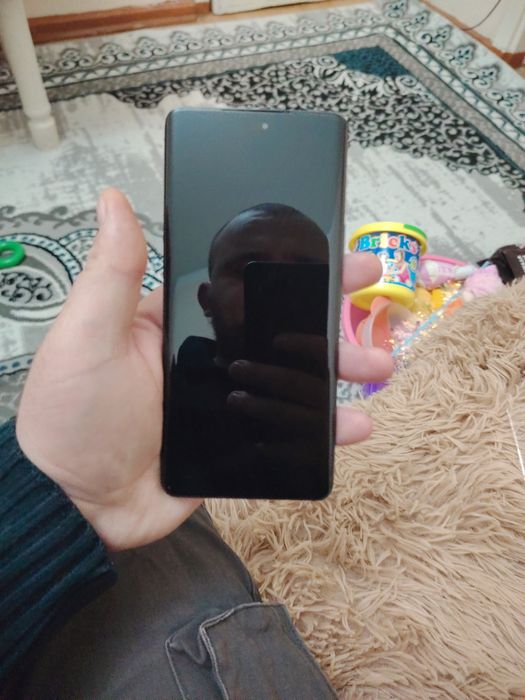 Honor x9c 8.256 цена 2милион 200 тисич