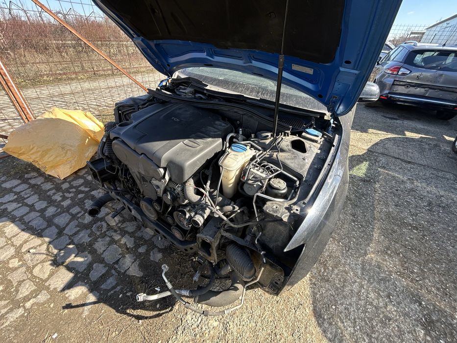 Dezmembrez Audi A5 diesel 2010